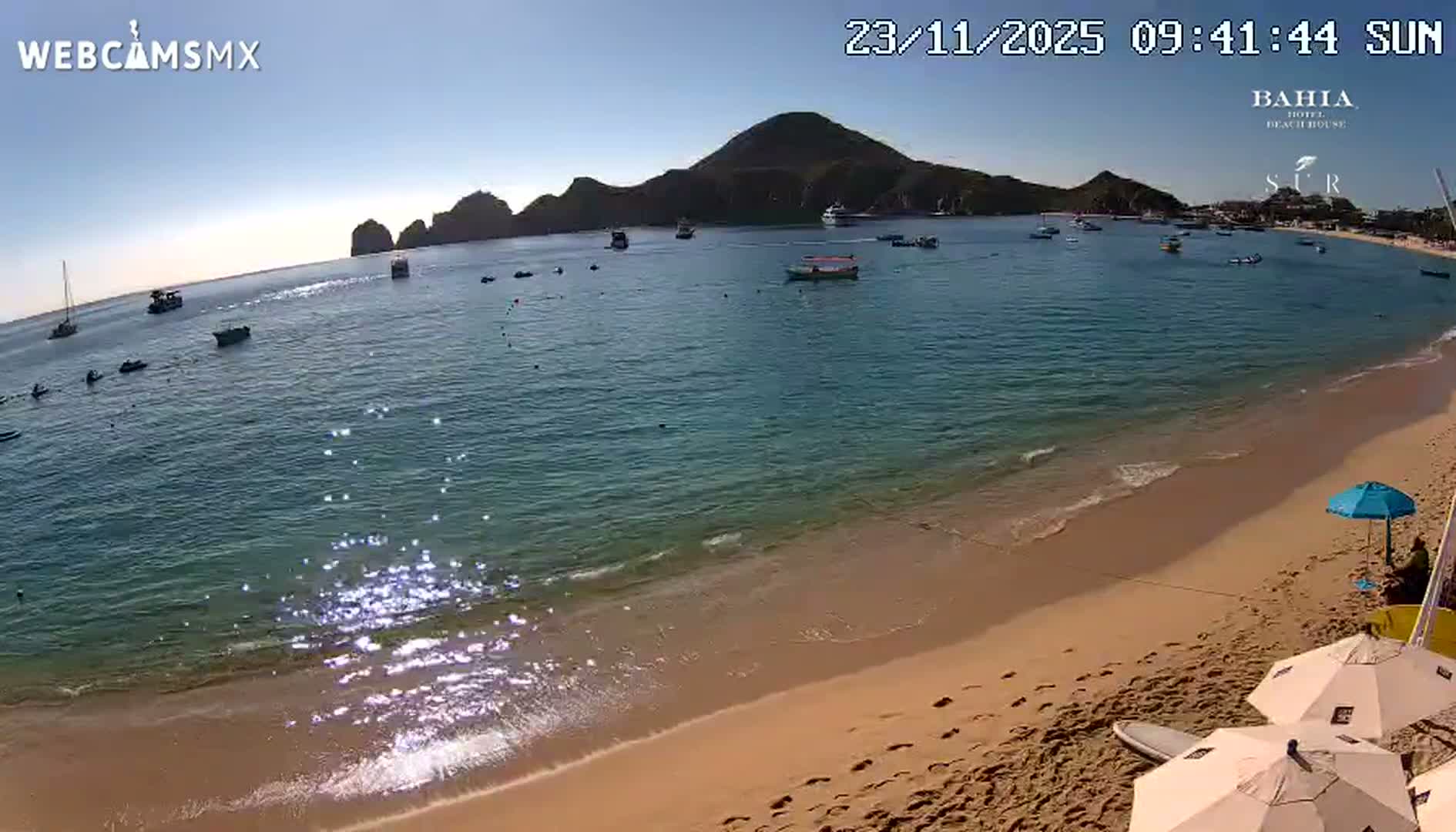 Cabo San Lucas, Playa El Medano Beach towards South View Live Cam - El Medano Ejidal, Los Cabos, Baja California Sur, Mexico