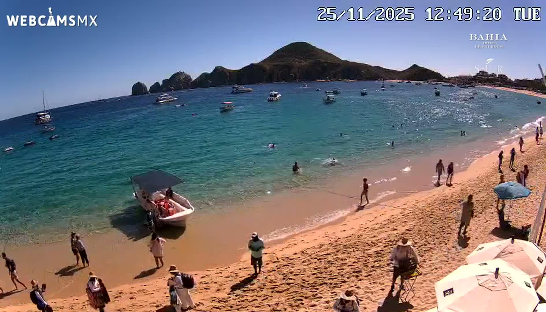 Cabo San Lucas, Playa El Medano Beach towards South View Live Cam - El Medano Ejidal, Los Cabos, Baja California Sur, Mexico