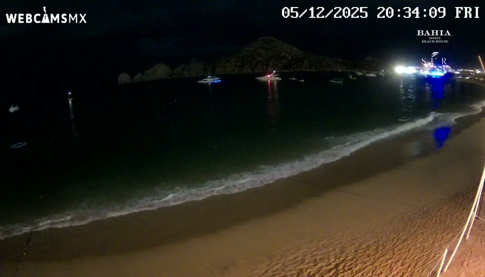 Cabo San Lucas, Playa El Medano Beach towards South View Live Cam - El Medano Ejidal, Los Cabos, Baja California Sur, Mexico