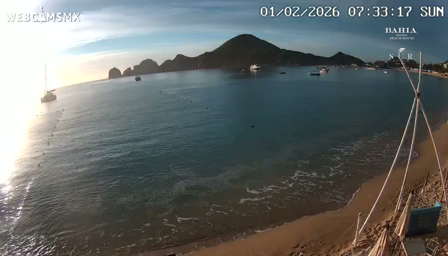 Cabo San Lucas, Playa El Medano Beach towards South View Live Cam - El Medano Ejidal, Los Cabos, Baja California Sur, Mexico