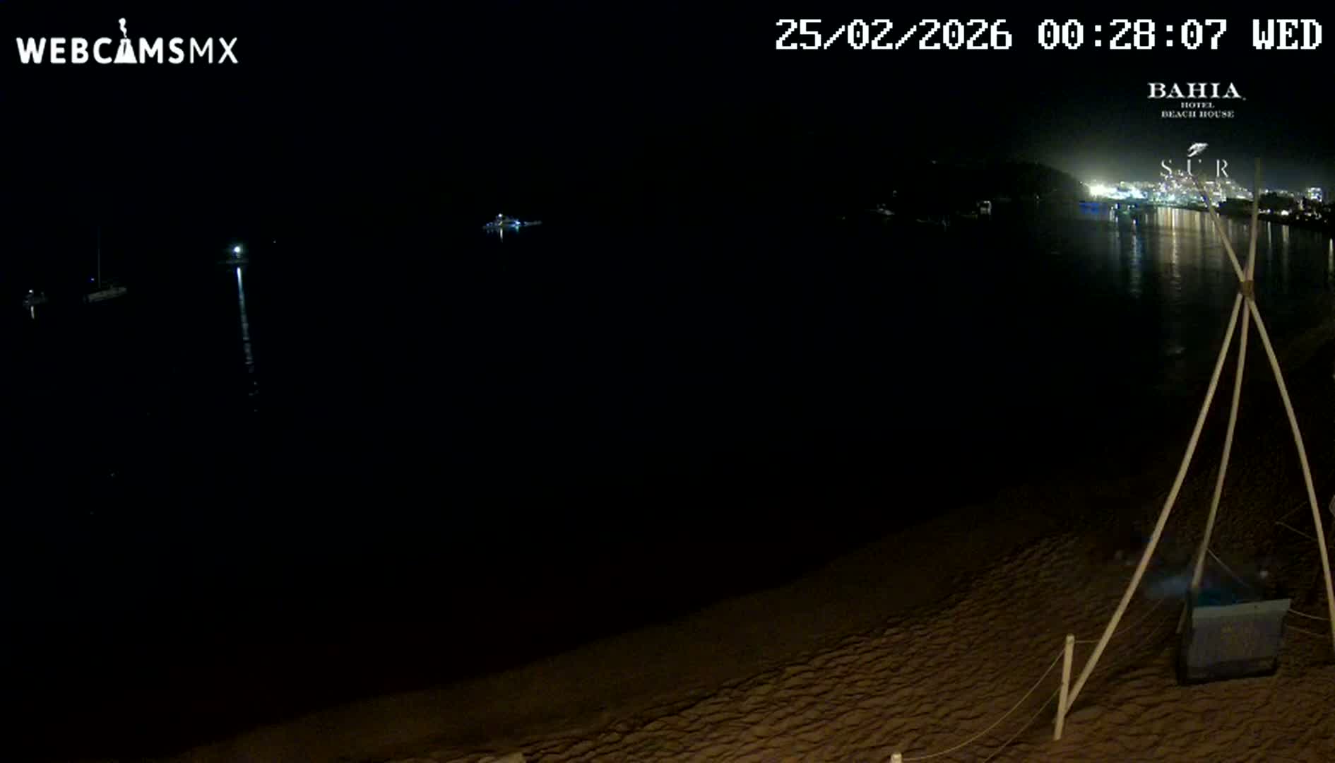 Cabo San Lucas, Playa El Medano Beach towards South View Live Cam - El Medano Ejidal, Los Cabos, Baja California Sur, Mexico