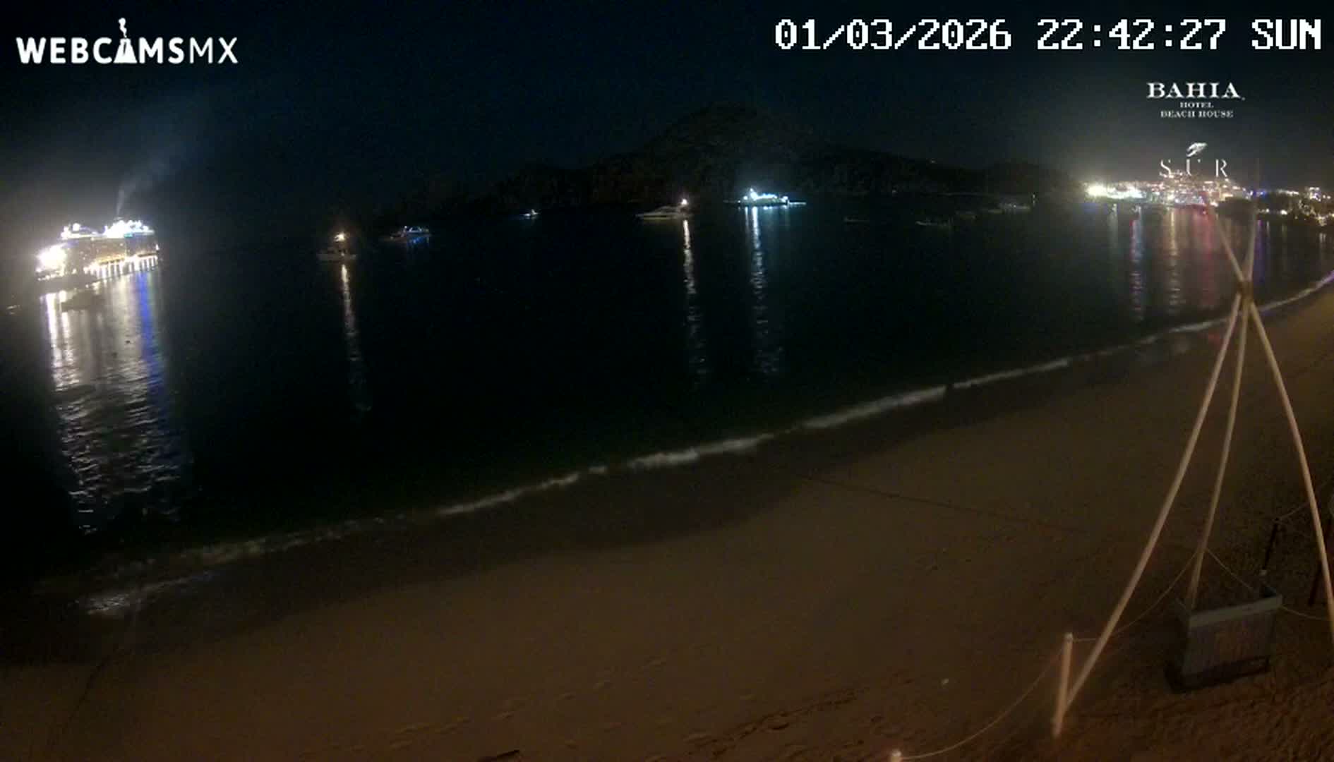Cabo San Lucas, Playa El Medano Beach towards South View Live Cam - El Medano Ejidal, Los Cabos, Baja California Sur, Mexico