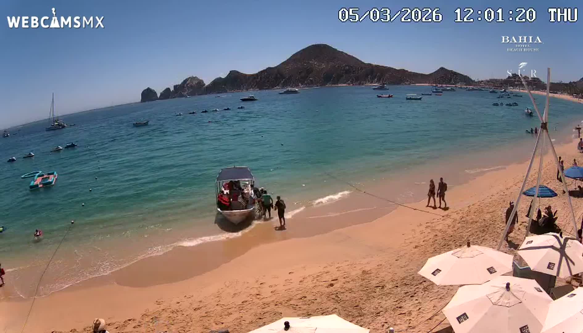 Cabo San Lucas, Playa El Medano Beach towards South View Live Cam - El Medano Ejidal, Los Cabos, Baja California Sur, Mexico