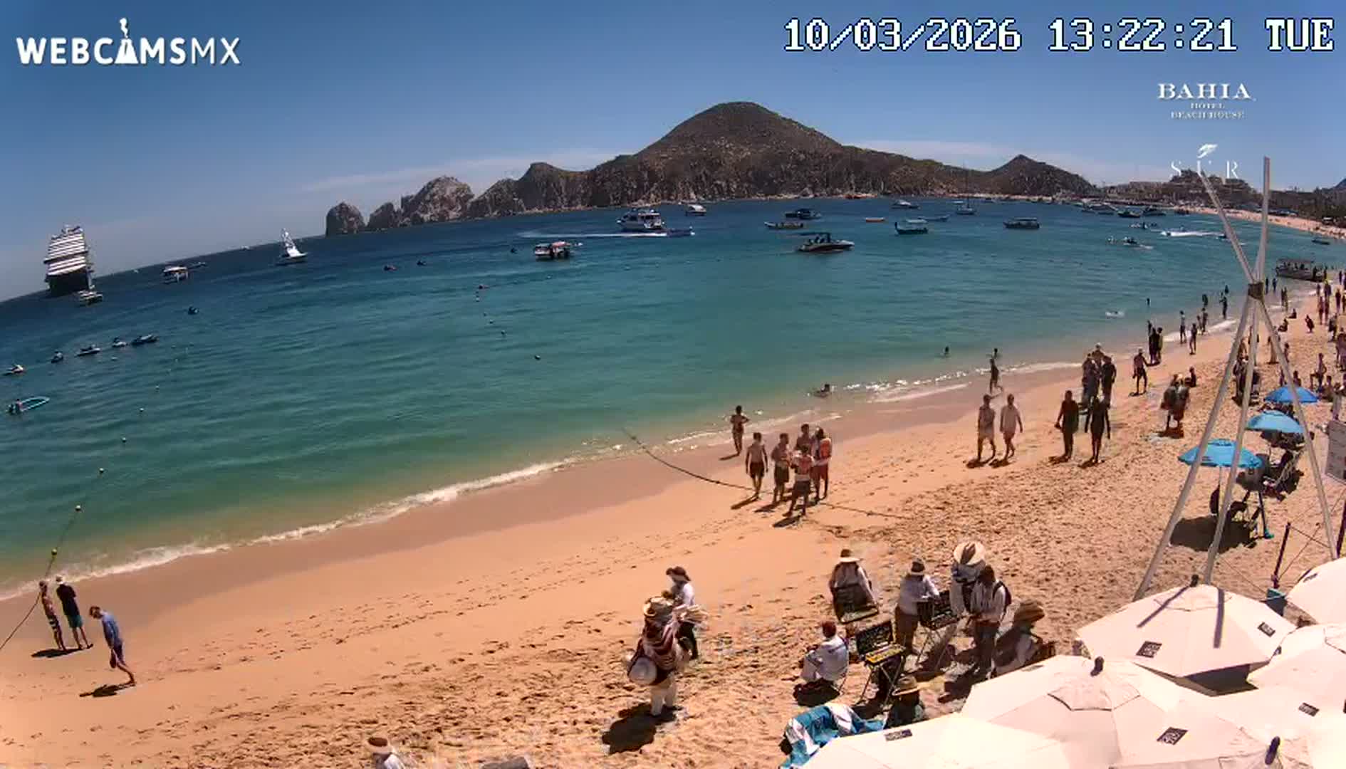 Cabo San Lucas, Playa El Medano Beach towards South View Live Cam - El Medano Ejidal, Los Cabos, Baja California Sur, Mexico