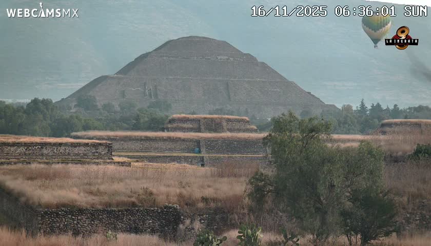 Pyramid of the Sun- Pirámide del Sol, Teotihuacán Pyramids Live Cam - Teotihuacan, Estado de Mexico, Mexico