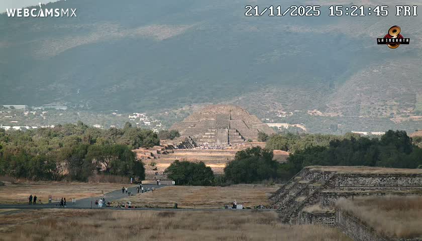 Pyramid of the Sun- Pirámide del Sol, Teotihuacán Pyramids Live Cam - Teotihuacan, Estado de Mexico, Mexico