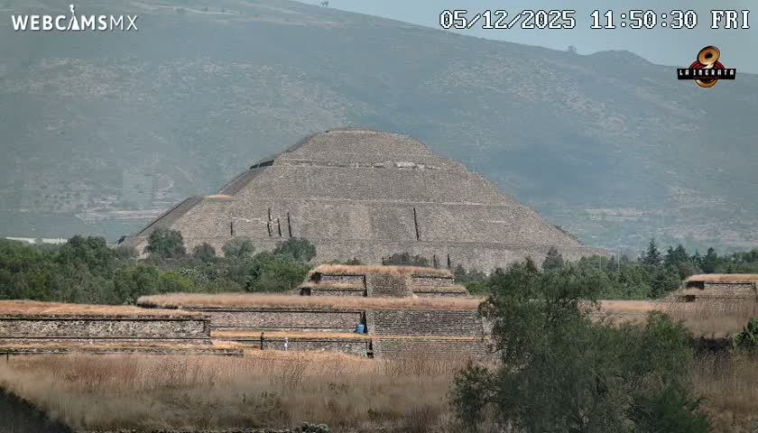 Pyramid of the Sun- Pirámide del Sol, Teotihuacán Pyramids Live Cam - Teotihuacan, Estado de Mexico, Mexico