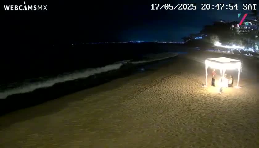 Hyatt Ziva, Playa Les Escates Beach Live Cam - Puerto Vallarta, Jalisco, Mexico