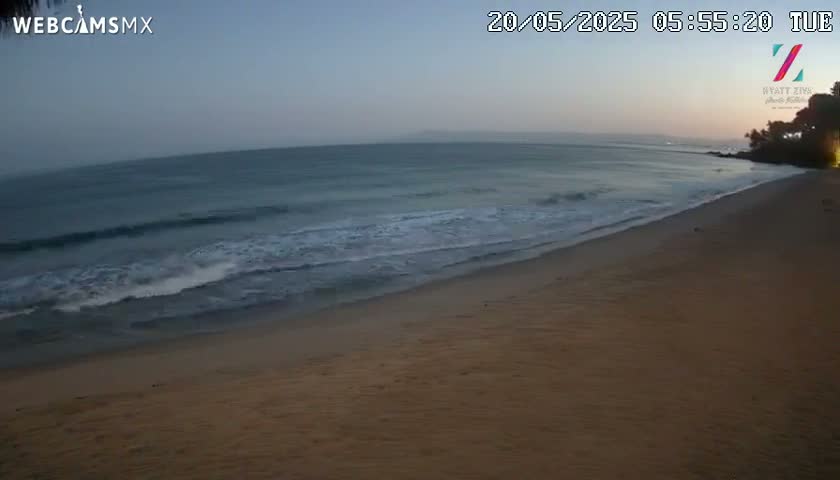 Hyatt Ziva, Playa Les Escates Beach Live Cam - Puerto Vallarta, Jalisco, Mexico