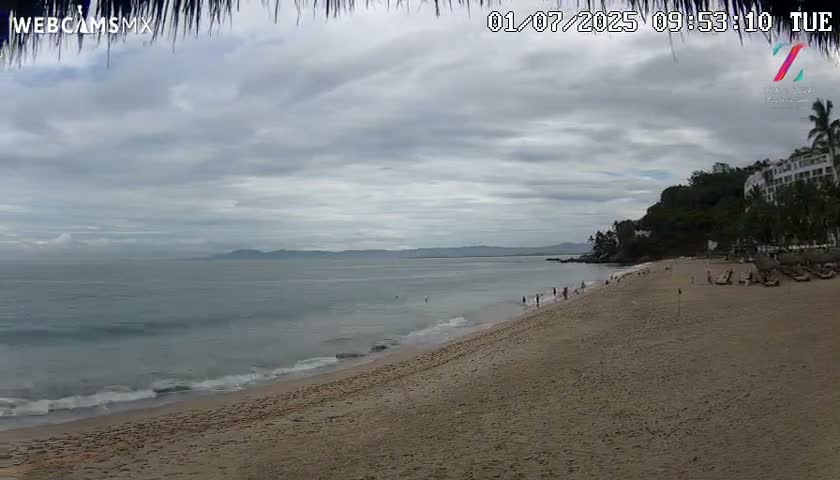 Hyatt Ziva, Playa Les Escates Beach Live Cam - Puerto Vallarta, Jalisco, Mexico