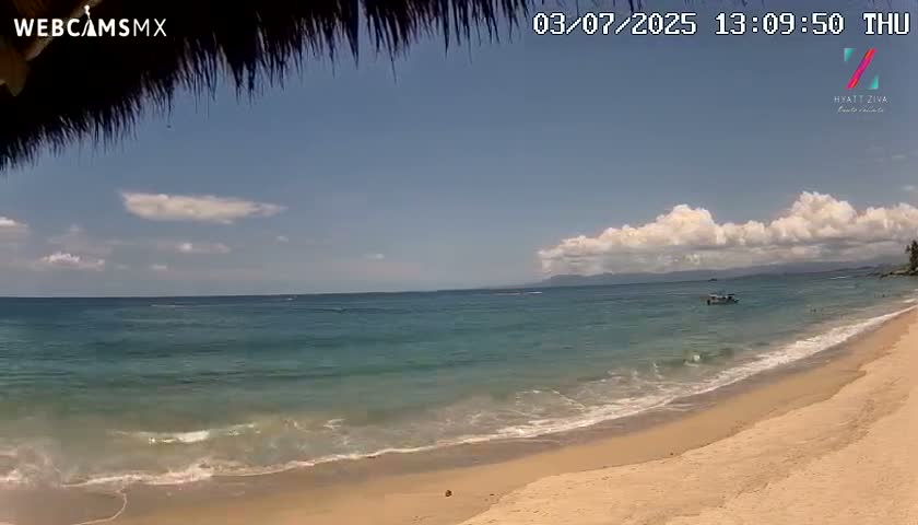 Hyatt Ziva, Playa Les Escates Beach Live Cam - Puerto Vallarta, Jalisco, Mexico