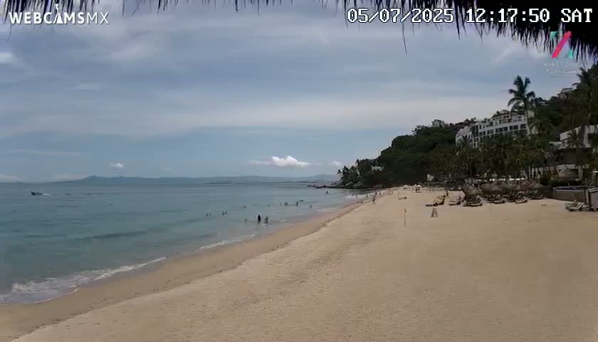 Hyatt Ziva, Playa Les Escates Beach Live Cam - Puerto Vallarta, Jalisco, Mexico