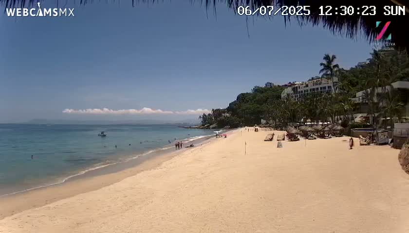 Hyatt Ziva, Playa Les Escates Beach Live Cam - Puerto Vallarta, Jalisco, Mexico