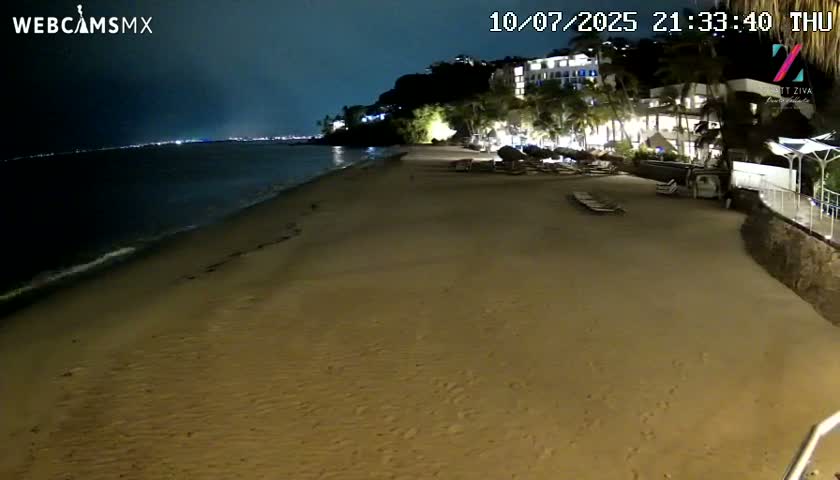 Hyatt Ziva, Playa Les Escates Beach Live Cam - Puerto Vallarta, Jalisco, Mexico