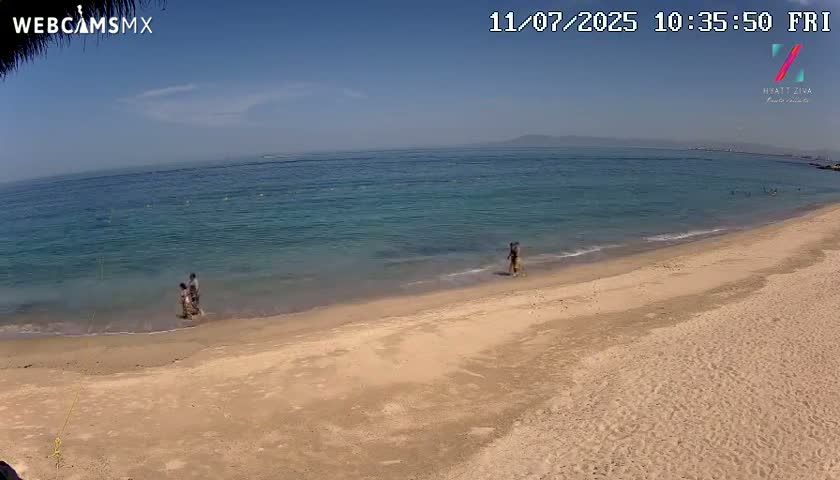 Hyatt Ziva, Playa Les Escates Beach Live Cam - Puerto Vallarta, Jalisco, Mexico