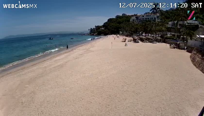 Hyatt Ziva, Playa Les Escates Beach Live Cam - Puerto Vallarta, Jalisco, Mexico