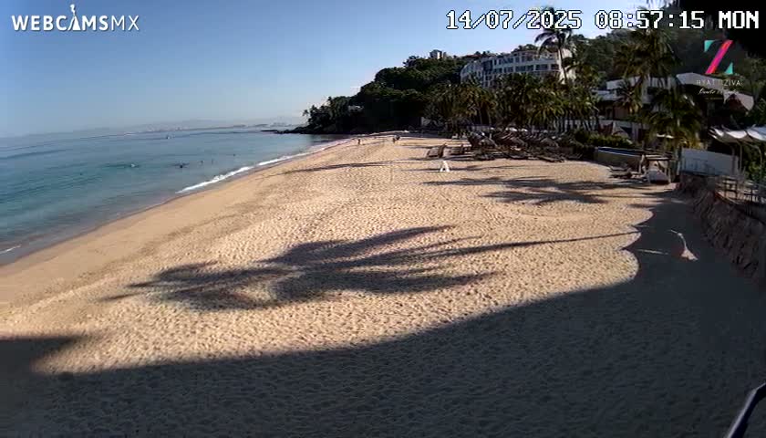 Hyatt Ziva, Playa Les Escates Beach Live Cam - Puerto Vallarta, Jalisco, Mexico