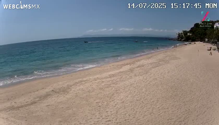 Hyatt Ziva, Playa Les Escates Beach Live Cam - Puerto Vallarta, Jalisco, Mexico