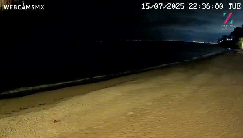 Hyatt Ziva, Playa Les Escates Beach Live Cam - Puerto Vallarta, Jalisco, Mexico