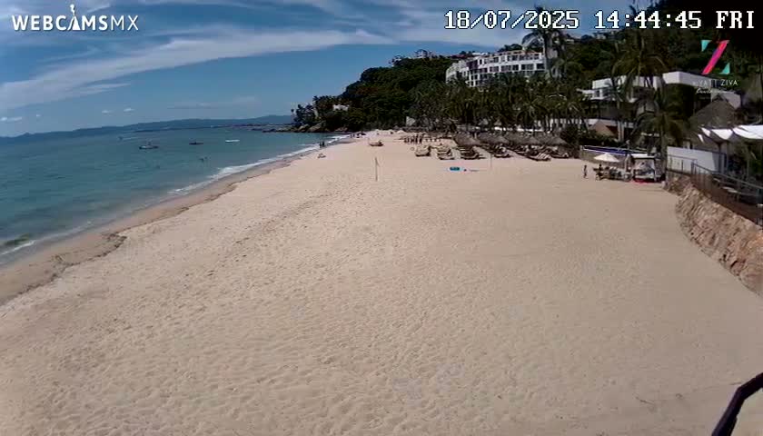 Hyatt Ziva, Playa Les Escates Beach Live Cam - Puerto Vallarta, Jalisco, Mexico