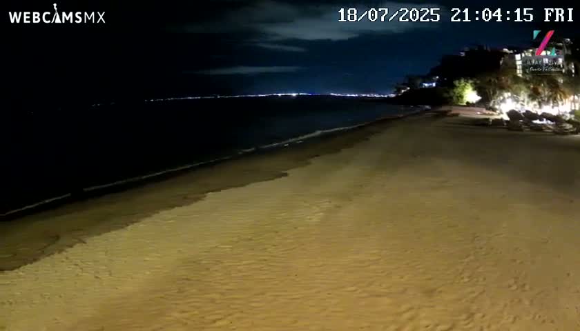Hyatt Ziva, Playa Les Escates Beach Live Cam - Puerto Vallarta, Jalisco, Mexico