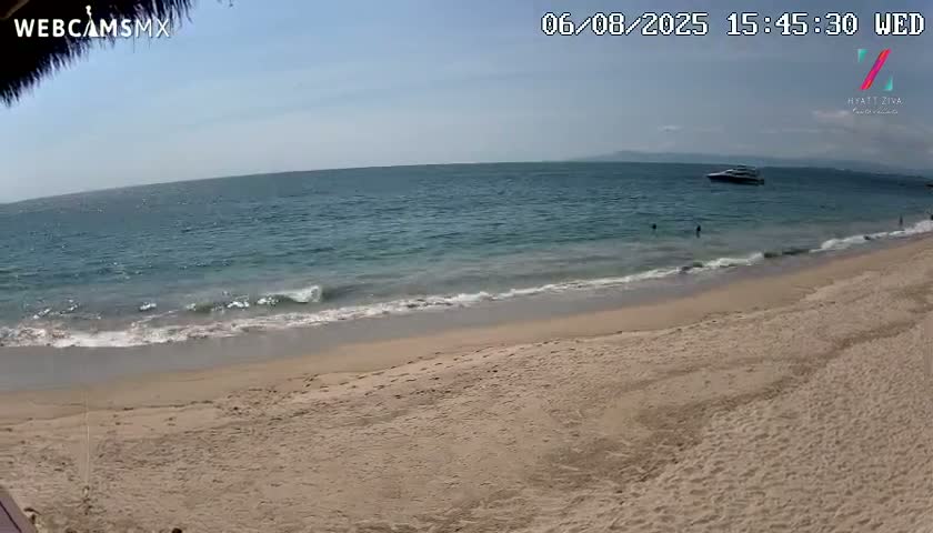 Hyatt Ziva, Playa Les Escates Beach Live Cam - Puerto Vallarta, Jalisco, Mexico