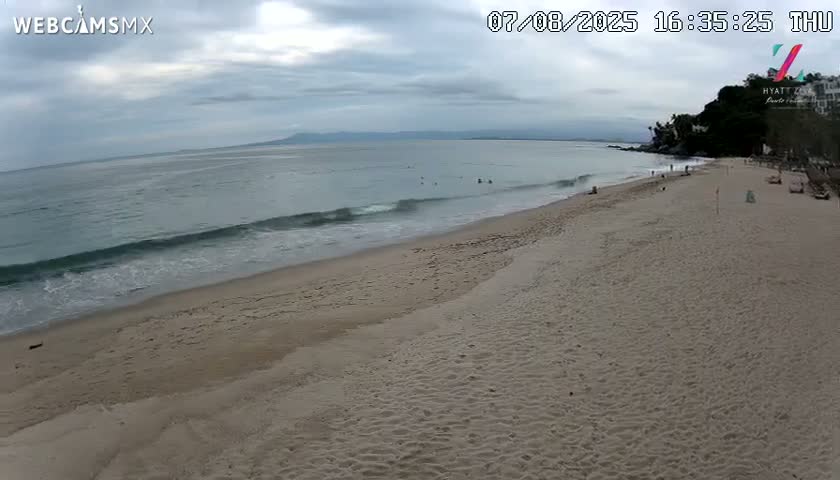 Hyatt Ziva, Playa Les Escates Beach Live Cam - Puerto Vallarta, Jalisco, Mexico