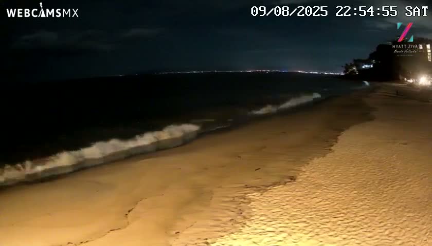 Hyatt Ziva, Playa Les Escates Beach Live Cam - Puerto Vallarta, Jalisco, Mexico