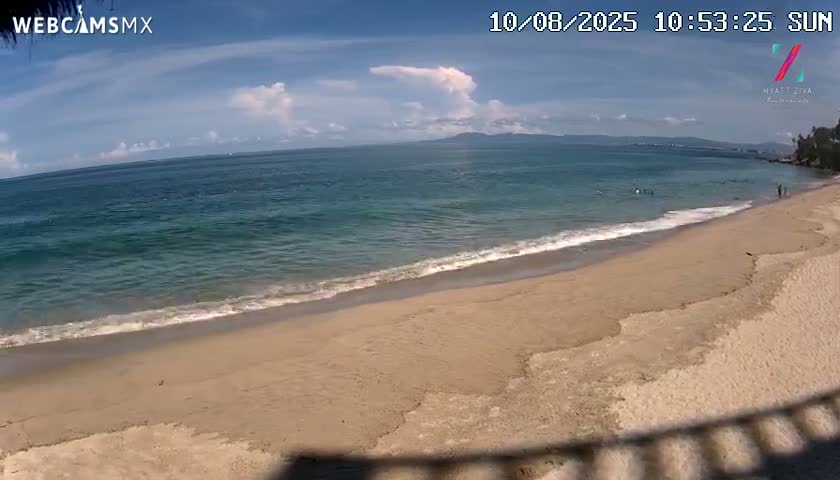Hyatt Ziva, Playa Les Escates Beach Live Cam - Puerto Vallarta, Jalisco, Mexico