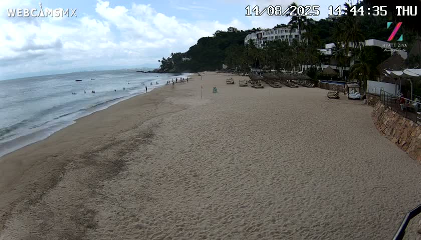 Hyatt Ziva, Playa Les Escates Beach Live Cam - Puerto Vallarta, Jalisco, Mexico