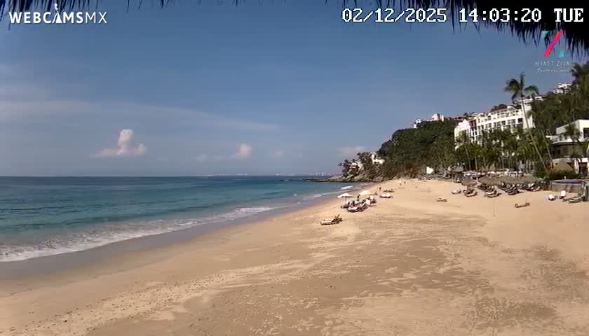 Hyatt Ziva, Playa Les Escates Beach Live Cam - Puerto Vallarta, Jalisco, Mexico