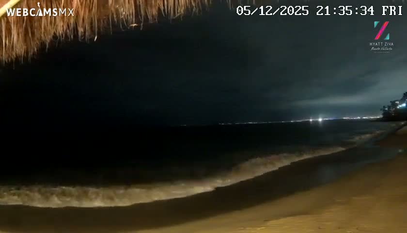 Hyatt Ziva, Playa Les Escates Beach Live Cam - Puerto Vallarta, Jalisco, Mexico
