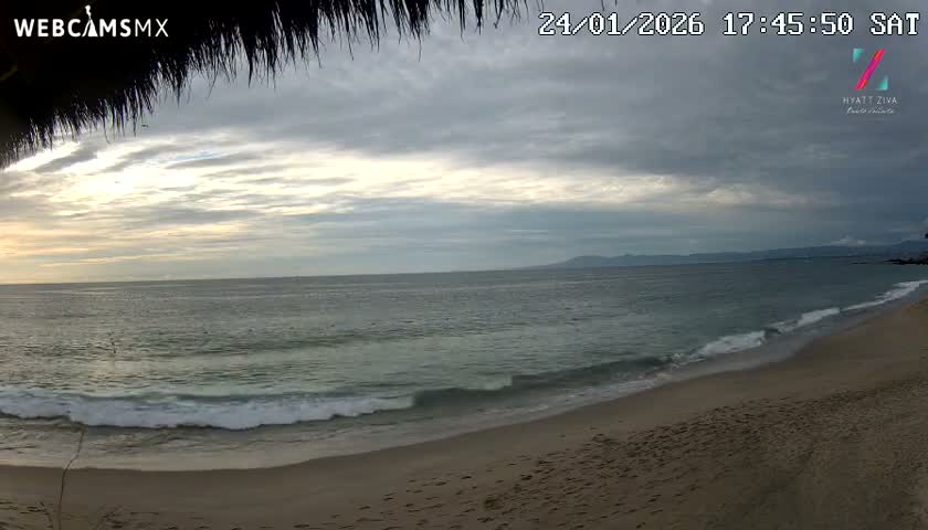 Hyatt Ziva, Playa Les Escates Beach Live Cam - Puerto Vallarta, Jalisco, Mexico