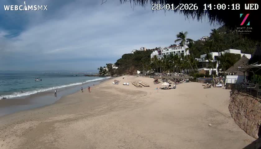 Hyatt Ziva, Playa Les Escates Beach Live Cam - Puerto Vallarta, Jalisco, Mexico