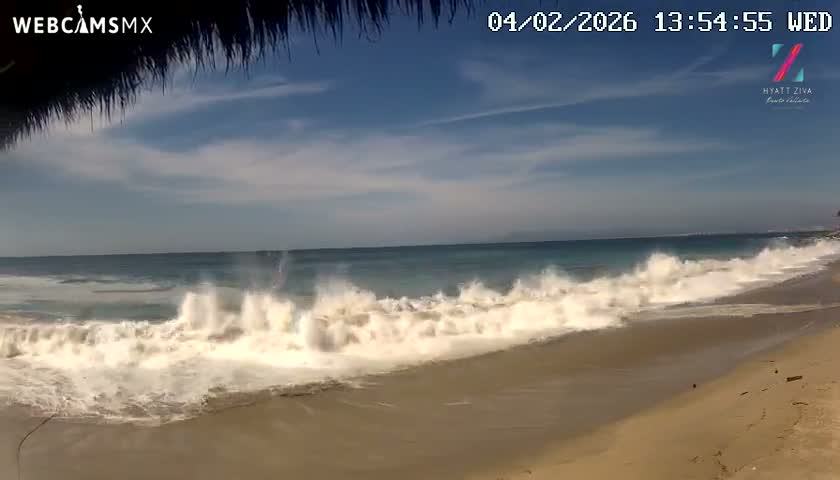 Hyatt Ziva, Playa Les Escates Beach Live Cam - Puerto Vallarta, Jalisco, Mexico