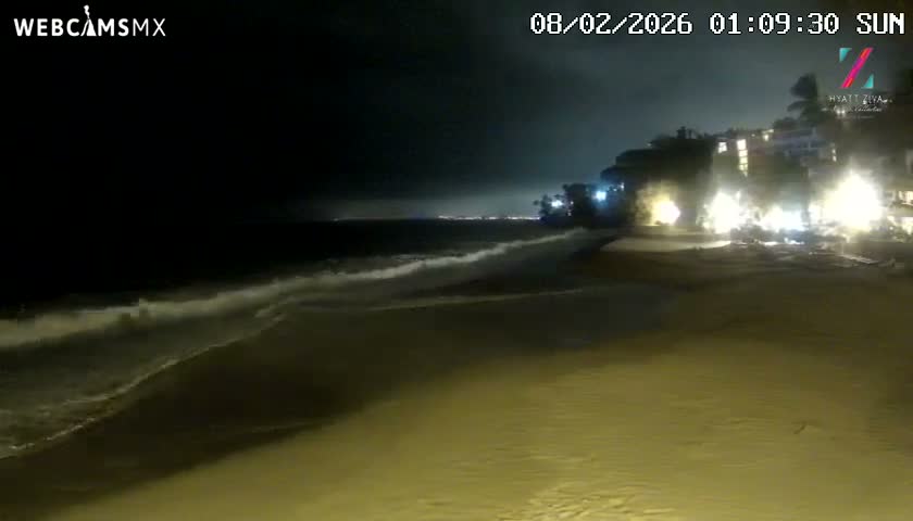 Hyatt Ziva, Playa Les Escates Beach Live Cam - Puerto Vallarta, Jalisco, Mexico