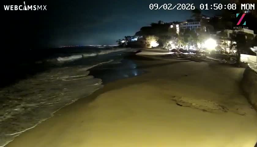 Hyatt Ziva, Playa Les Escates Beach Live Cam - Puerto Vallarta, Jalisco, Mexico