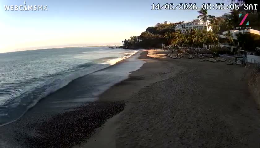 Hyatt Ziva, Playa Les Escates Beach Live Cam - Puerto Vallarta, Jalisco, Mexico