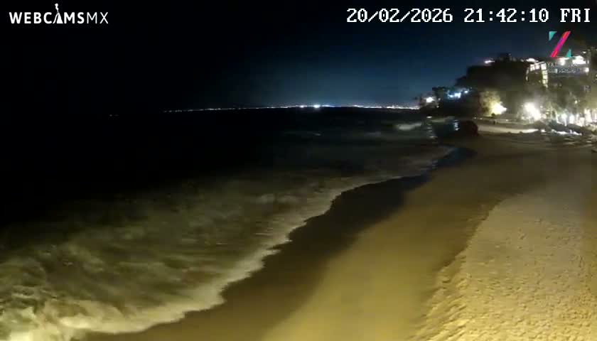 Hyatt Ziva, Playa Les Escates Beach Live Cam - Puerto Vallarta, Jalisco, Mexico
