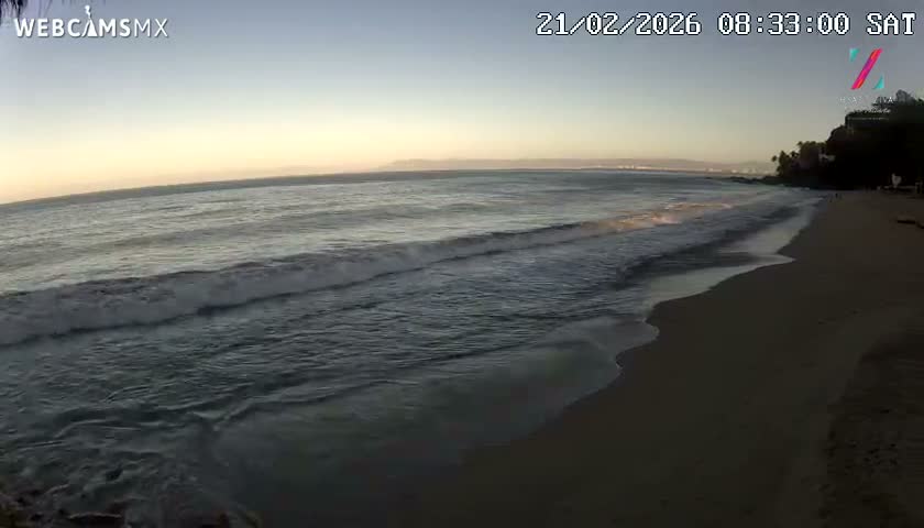 Hyatt Ziva, Playa Les Escates Beach Live Cam - Puerto Vallarta, Jalisco, Mexico