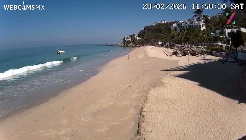 Hyatt Ziva, Playa Les Escates Beach Live Cam - Puerto Vallarta, Jalisco, Mexico