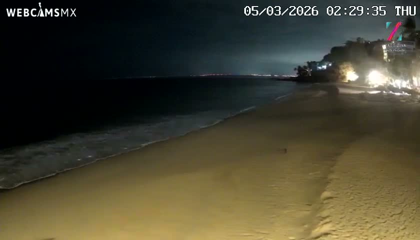 Hyatt Ziva, Playa Les Escates Beach Live Cam - Puerto Vallarta, Jalisco, Mexico