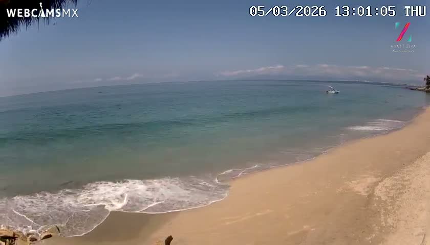Hyatt Ziva, Playa Les Escates Beach Live Cam - Puerto Vallarta, Jalisco, Mexico