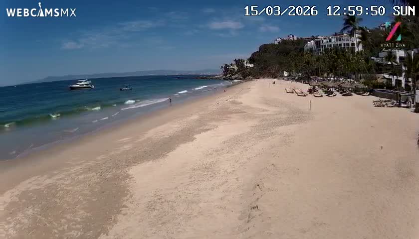 Hyatt Ziva, Playa Les Escates Beach Live Cam - Puerto Vallarta, Jalisco, Mexico