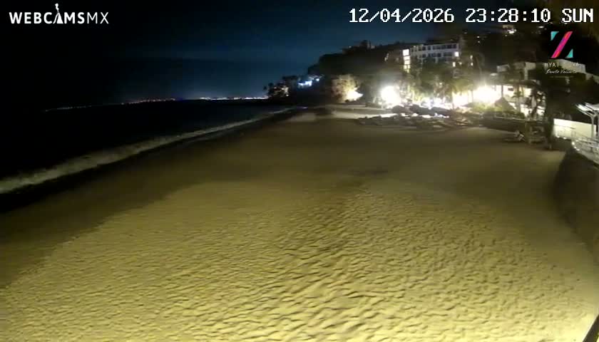 Hyatt Ziva, Playa Les Escates Beach Live Cam - Puerto Vallarta, Jalisco, Mexico