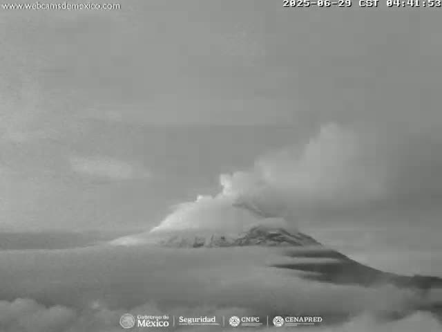 Volcán Popocatepetl Volcano from Centro Altzomoni - San Rafael,  Estado de México, Mexico
