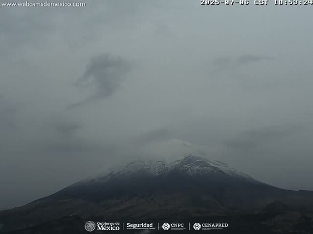 Volcán Popocatepetl Volcano from Centro Altzomoni - San Rafael,  Estado de México, Mexico