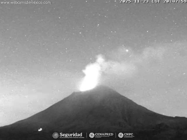 Volcán Popocatepetl Volcano from Centro Altzomoni - San Rafael,  Estado de México, Mexico