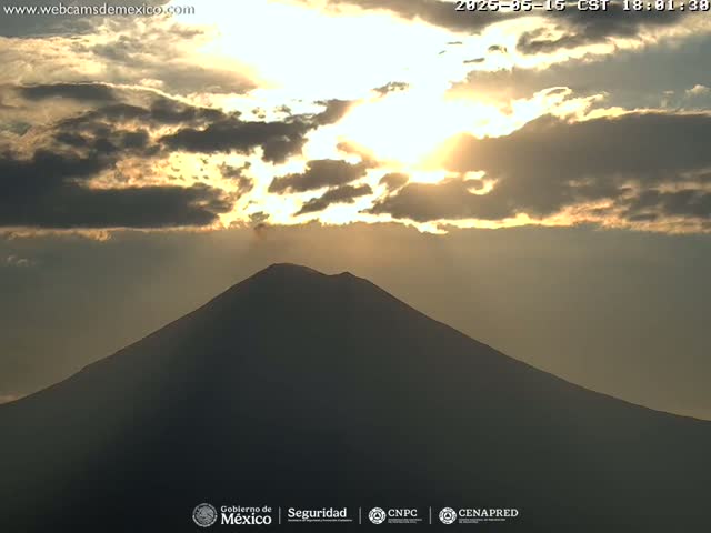 Volcán Popocatepetl Volcano Live Cam  - Tianguismanalco,  Puebla, Mexico