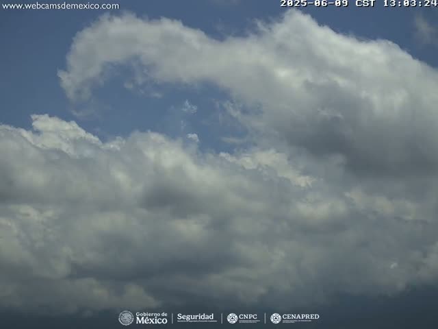 Volcán Popocatepetl Volcano Live Cam  - Tianguismanalco,  Puebla, Mexico